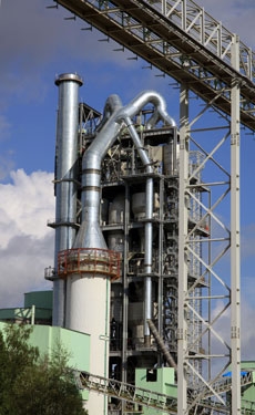 HeidelbergCement details CO2 reduction incentives for managers