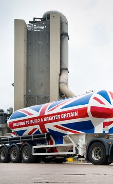 Cemex UK supplies by-pass dust to farmers