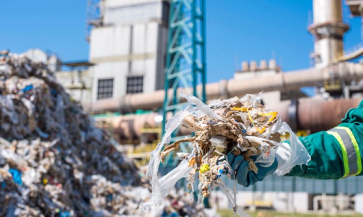 Shredded municipal waste. Source: Shutterstock.