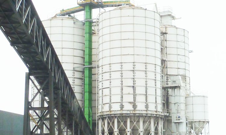 Around 60% of the plant’s output is dispatched by sea, via Ecocem’s partner Dunkirk Multibulk Terminals.