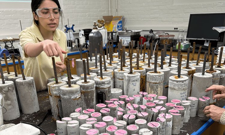 Intense work in the laboratory has enabled Enzymatic to achieve compressive strengths of 30MPa for concrete that contains ECI.