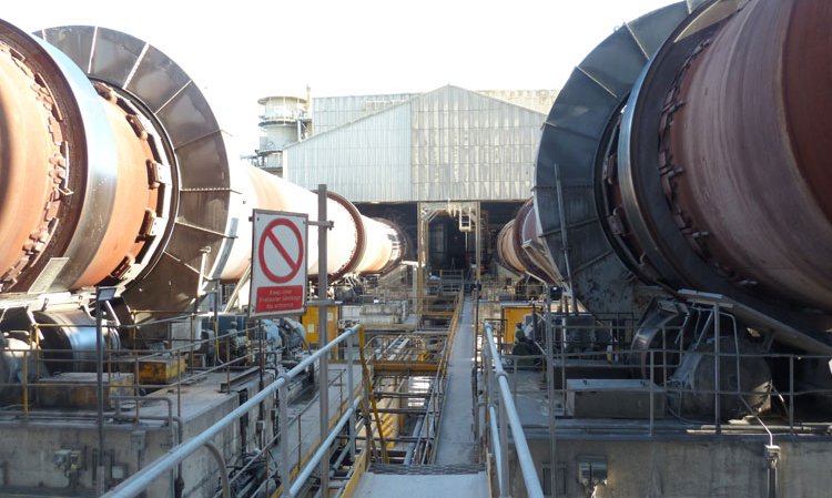 Walking between the kilns.