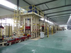 An EltoBoard press at a WWCB/EltoBoard plant for the production of medium density WWCB.