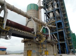 Saman Cement's Polysius kiln and pre-heater tower in western Iran. The producer is one of Iran's many 'one plant' producers. Source: Saman Cement website.