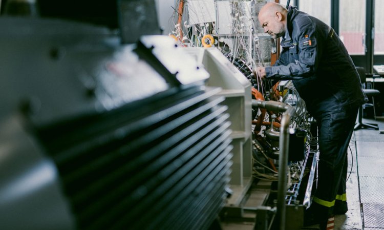 Coolbrook hopes to have industrial versions of the RDH operating in the cement sector in 2024.