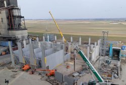 Construction of the new alternative fuels hall.